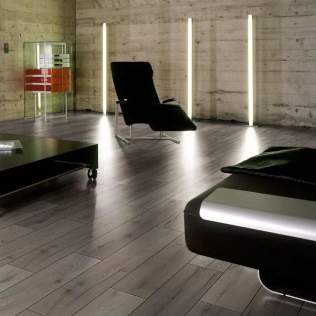 Instalacion En Habitacion Del Suelo Laminado Advanced Century Roble Gris 4175 61B90117