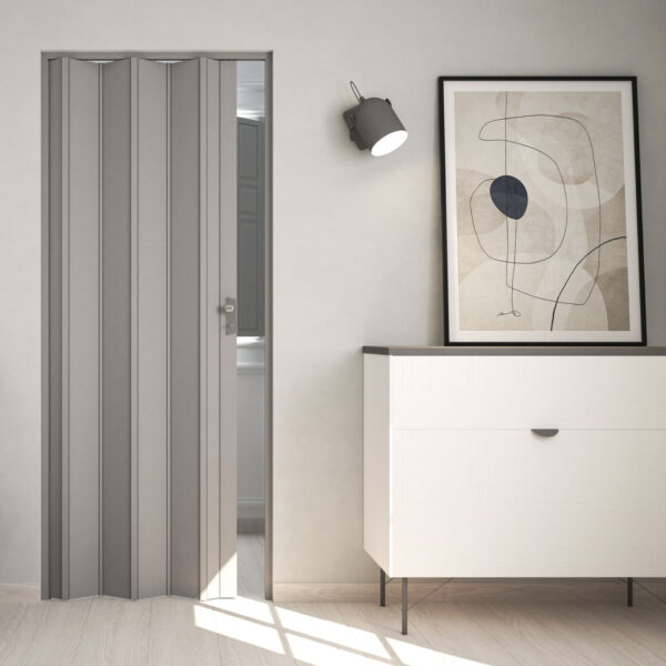 Puerta Plegable Pvc Gris Instalada En Una Habitación Moderna
