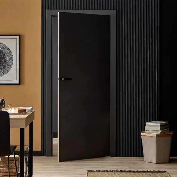 Linerio S-Line Antracita Instalada Alrededor De Una Puerta