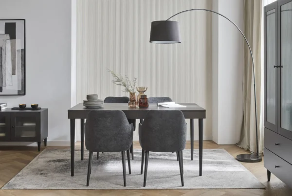 Linerio Xs Line Oval Instalado En Un Comedor