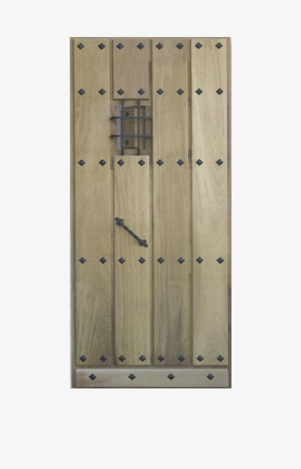 Puerta de entrada de madera rústica para exterior