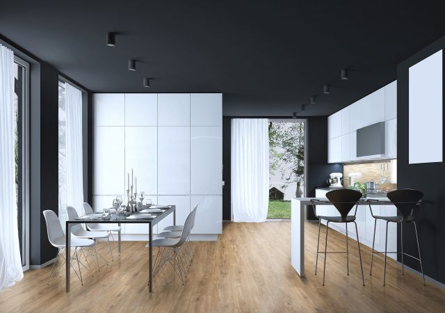 Suelo Laminado Hidrófugo AC5 8mm Hábitat Plus Roble 122 instalado en una cocina